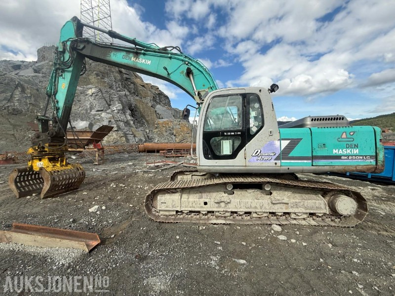 2002 Kobelco Sk250nlc-6 - GRAVEMASKIN - Excavator: picture 1 2002 Kobelco Sk250nlc-6 - GRAVEMASKIN - Excavator: picture 1