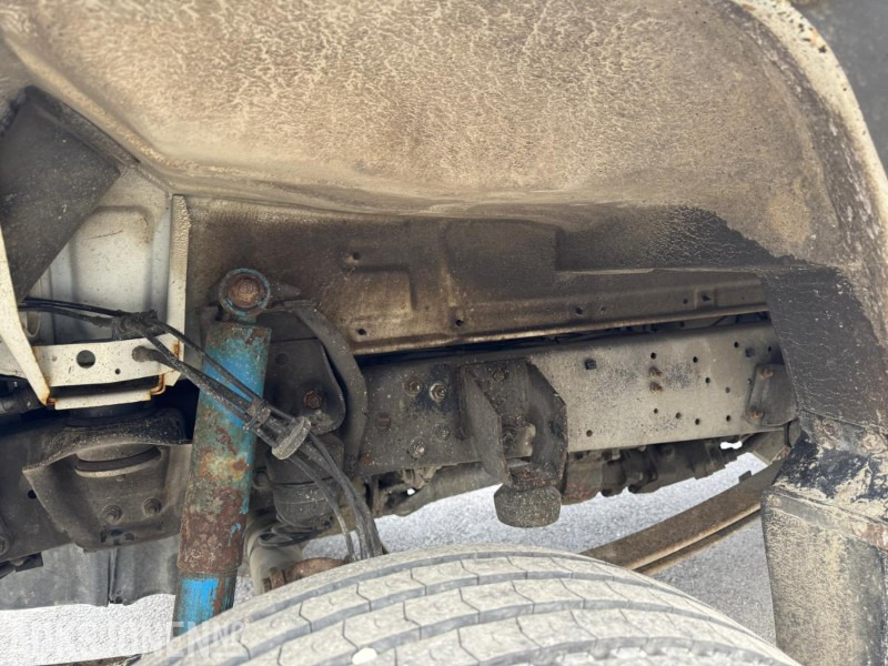 2005 Mercedes-Benz 815Da/37-Vn 4X4 linjebil med kran og masse utstyr - Crane truck: picture 5 2005 Mercedes-Benz 815Da/37-Vn 4X4 linjebil med kran og masse utstyr - Crane truck: picture 5