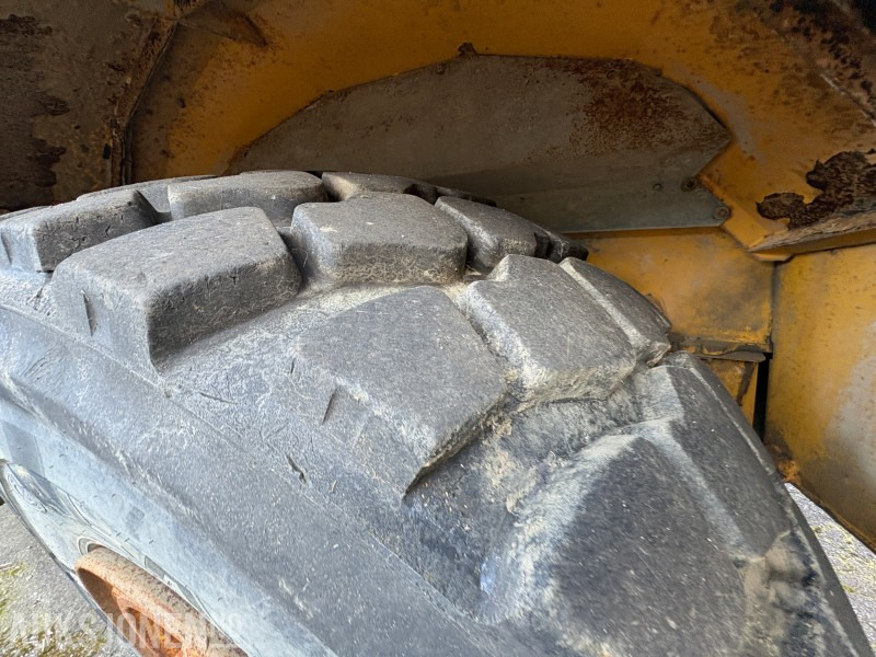 Dumper 2006 mod Volvo A35D - sorte skilter - 18 182 timer - 89 085 km: picture 8