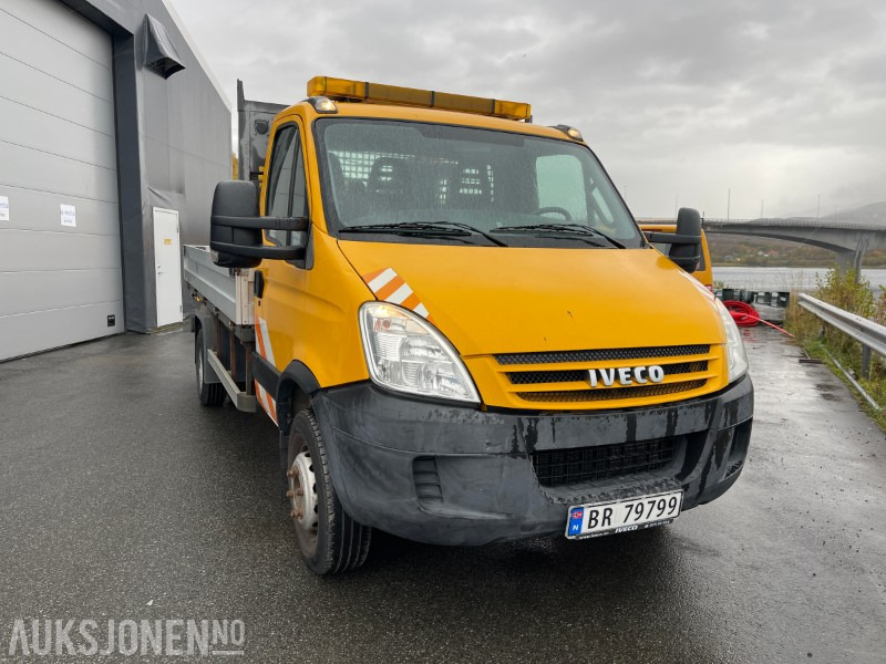 Crane truck 2009 Iveco Daily 3,0 - 177 Hk kranbil med nedfellbare karmer, kun 57865 km !: picture 10