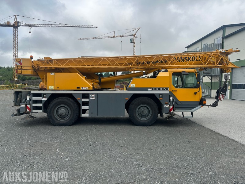 2009 Liebherr LTM1030-2,1 - Mobilkran - Crane: picture 1 2009 Liebherr LTM1030-2,1 - Mobilkran - Crane: picture 1