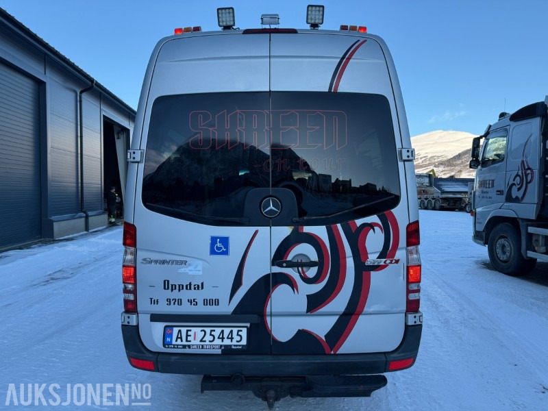 2009 Mercedes-Benz Sprinter 17-seter minibuss – Rullestolheis & godt vedlikeholdt - Minibus, Passenger van: picture 5 2009 Mercedes-Benz Sprinter 17-seter minibuss – Rullestolheis & godt vedlikeholdt - Minibus, Passenger van: picture 5