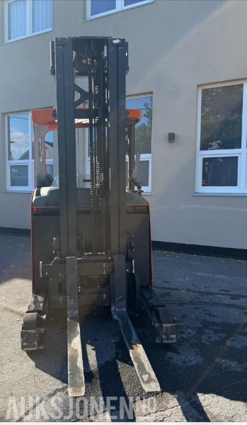 2011 Skyvemasttruck - Toyota BT RRE - Aerial platform: picture 3 2011 Skyvemasttruck - Toyota BT RRE - Aerial platform: picture 3