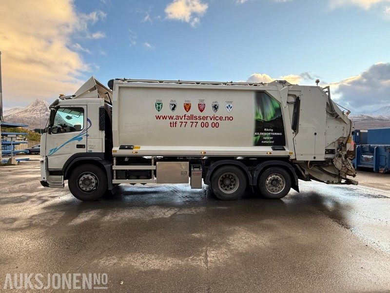 2011 Volvo FM330 6X2 Komprimatorbil 22M3 - Strøere - Baklaster - 353908KM - Garbage truck: picture 2 2011 Volvo FM330 6X2 Komprimatorbil 22M3 - Strøere - Baklaster - 353908KM - Garbage truck: picture 2