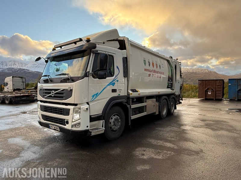 2011 Volvo FM330 6X2 Komprimatorbil 22M3 - Strøere - Baklaster - 353908KM - Garbage truck: picture 1 2011 Volvo FM330 6X2 Komprimatorbil 22M3 - Strøere - Baklaster - 353908KM - Garbage truck: picture 1