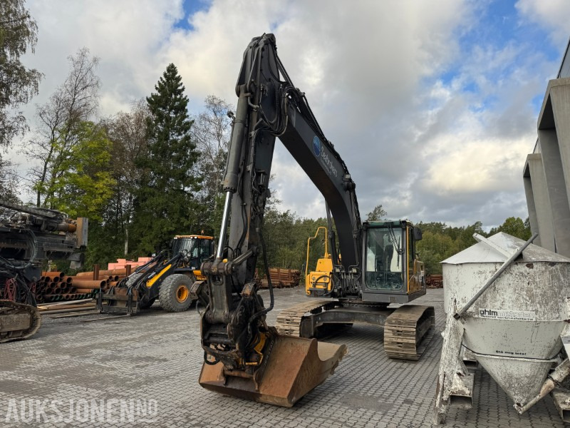 2012 Volvo EC220DL Beltegraver - Gravemaskin - Encon Tiltrotator - Excavator: picture 5 2012 Volvo EC220DL Beltegraver - Gravemaskin - Encon Tiltrotator - Excavator: picture 5