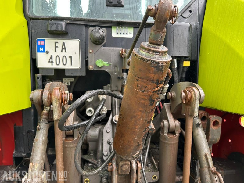 2013 Claas Arion 430 TRAKTOR MED FRONTLESSEAPPARAT - 5619 Timer - Farm tractor: picture 3 2013 Claas Arion 430 TRAKTOR MED FRONTLESSEAPPARAT - 5619 Timer - Farm tractor: picture 3