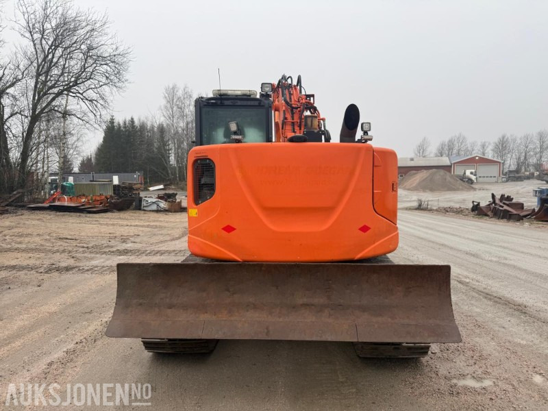 Excavator 2014 Hitachi Zaxis 135us BELTEGRAVER ENGCON TILTROTATOR SERVICEHISTORIKK SENTRALSMØRING 2 SKUFFER: picture 12