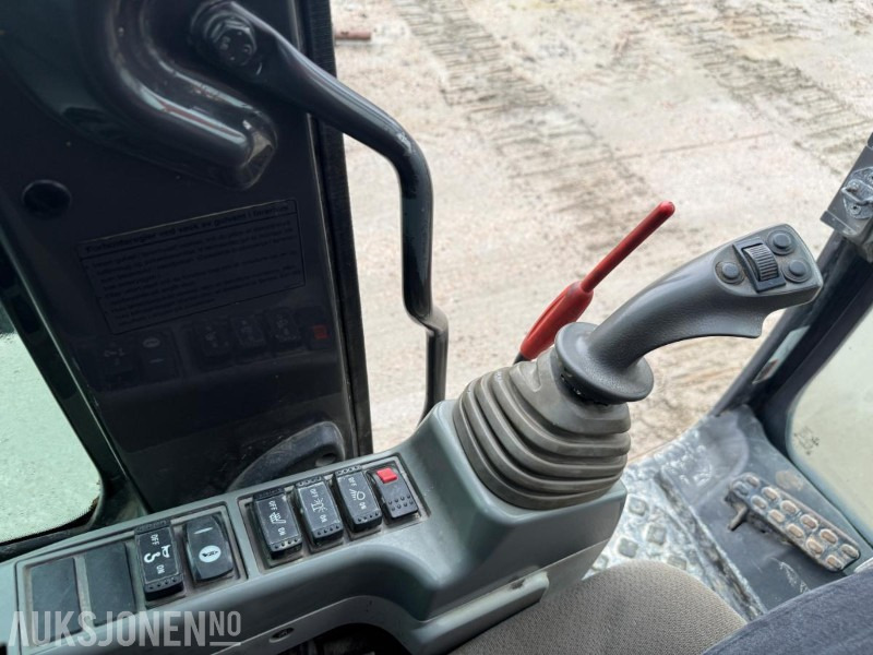 Excavator 2014 Hitachi Zaxis 135us BELTEGRAVER ENGCON TILTROTATOR SERVICEHISTORIKK SENTRALSMØRING 2 SKUFFER: picture 30