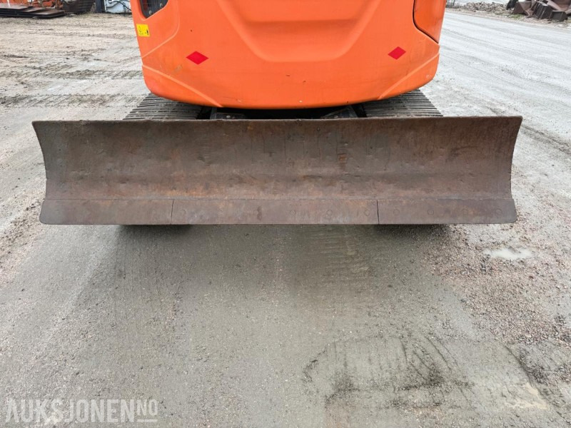 Excavator 2014 Hitachi Zaxis 135us BELTEGRAVER ENGCON TILTROTATOR SERVICEHISTORIKK SENTRALSMØRING 2 SKUFFER: picture 13