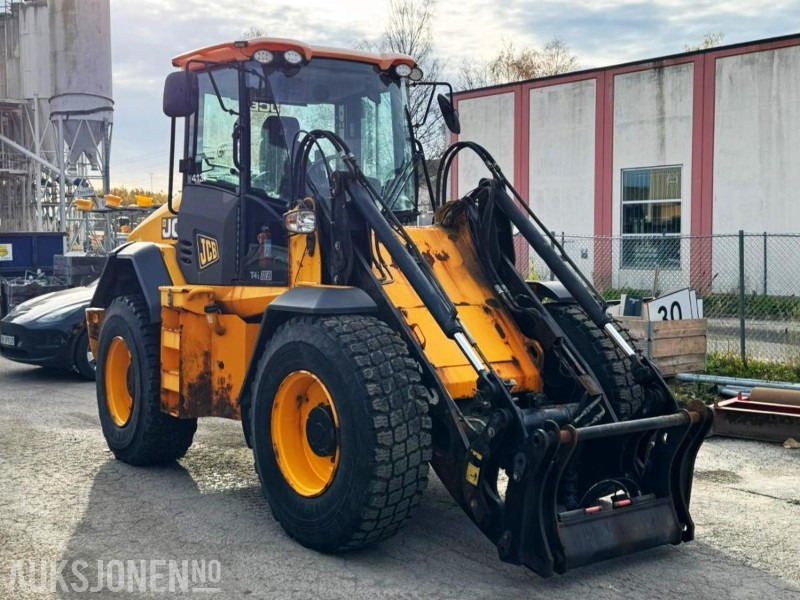 2015 JCB 413K - 9-tonns hjullaster | SERVICEAVTALE GRAMMER JOYSTICK AUTO-KLIMA LED 1897 TIMER! - Wheel loader: picture 3 2015 JCB 413K - 9-tonns hjullaster | SERVICEAVTALE GRAMMER JOYSTICK AUTO-KLIMA LED 1897 TIMER! - Wheel loader: picture 3