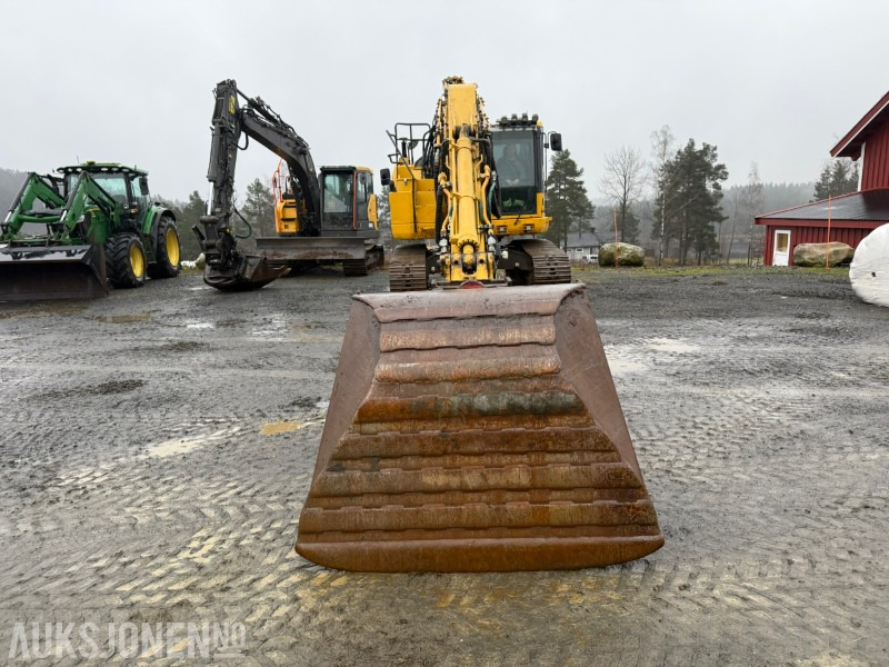 2015 Komatsu PC228USLC-10 / Tiltrotator / Leica GPS / Sentralsmøring / S70 - Excavator: picture 2 2015 Komatsu PC228USLC-10 / Tiltrotator / Leica GPS / Sentralsmøring / S70 - Excavator: picture 2