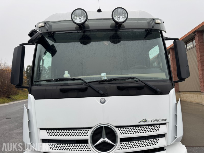 2015 Mercedes-Benz Actros container chassis LAV KM - Container transporter/ Swap body truck: picture 5 2015 Mercedes-Benz Actros container chassis LAV KM - Container transporter/ Swap body truck: picture 5