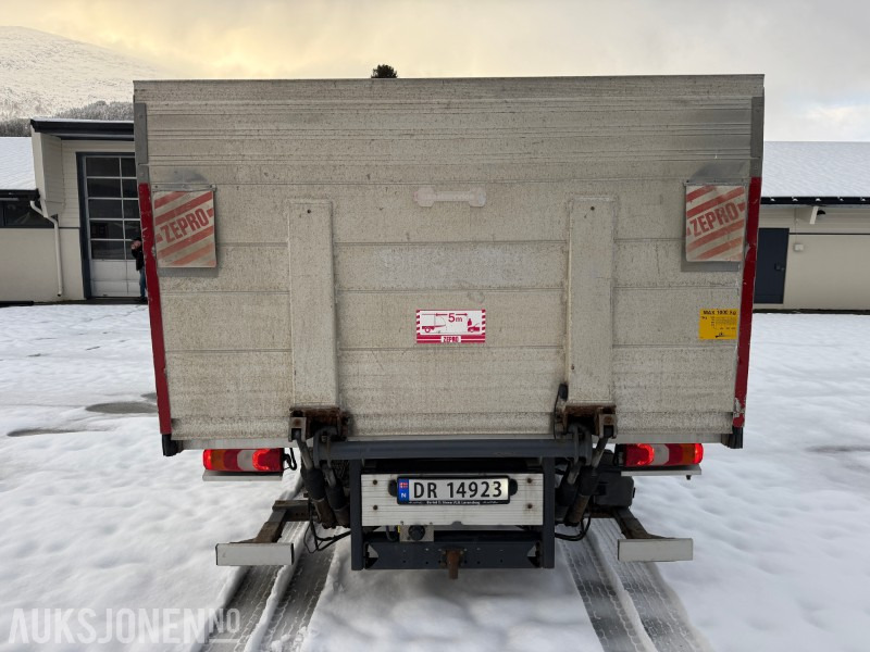 2016 Mercedes-Benz Atego 816 planbil med Zepro løftelem - C1 førarkort - Eu godkjent - Dropside/ Flatbed truck: picture 4 2016 Mercedes-Benz Atego 816 planbil med Zepro løftelem - C1 førarkort - Eu godkjent - Dropside/ Flatbed truck: picture 4
