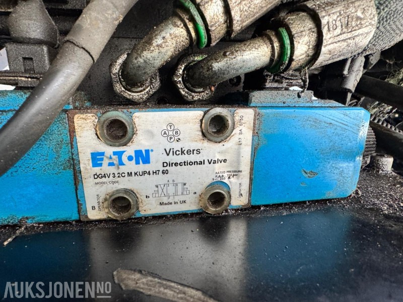 Excavator 2018 Volvo ECR145EL - 16,5 tonns gravemaskin - Knekkbom - Leica GPS - Sentralsmøring - Bunkringspumpe - 2 skuffer - Sertifiseres før salg: picture 27