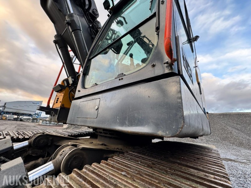 Excavator 2018 Volvo ECR145EL - 16,5 tonns gravemaskin - Knekkbom - Leica GPS - Sentralsmøring - Bunkringspumpe - 2 skuffer - Sertifiseres før salg: picture 18