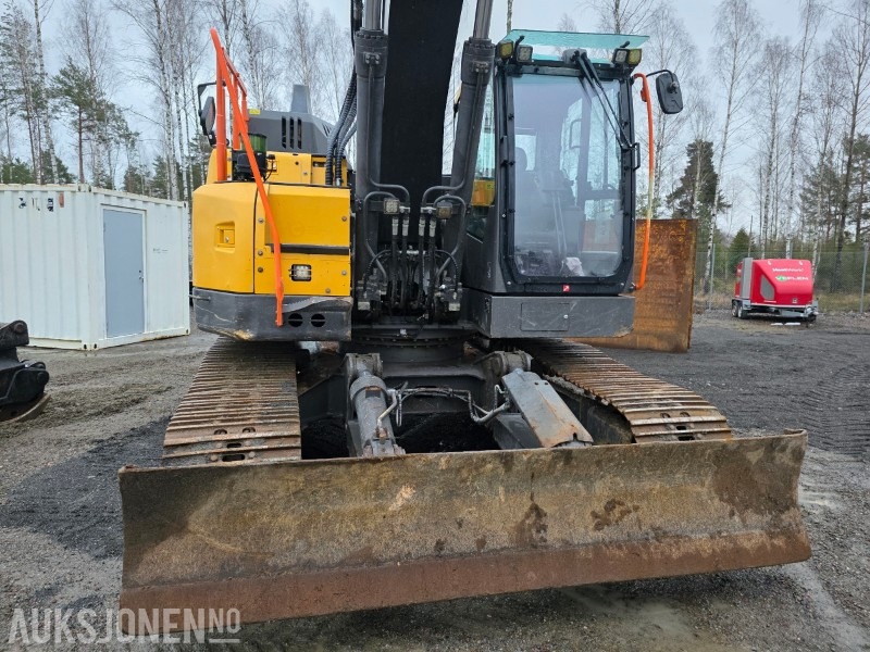 2018 Volvo ECR235EL 27 T gravemaskin rototilt med grip 7876 Timer - Excavator: picture 3 2018 Volvo ECR235EL 27 T gravemaskin rototilt med grip 7876 Timer - Excavator: picture 3