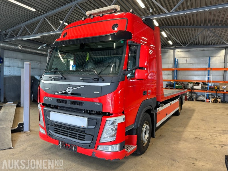2018 Volvo FM 330 bergingsbil med spesialtilpasset Tijhof TA 12000 påhengshenger - Fire truck: picture 1 2018 Volvo FM 330 bergingsbil med spesialtilpasset Tijhof TA 12000 påhengshenger - Fire truck: picture 1