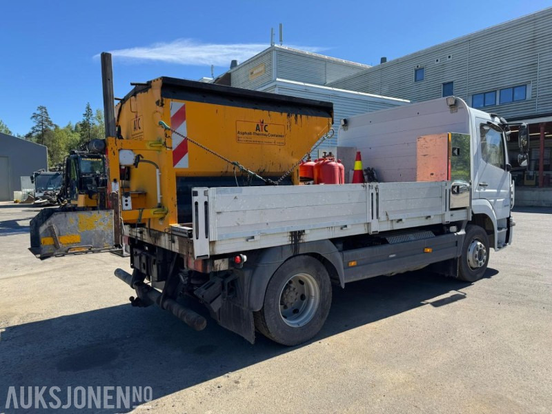 2021 Mercedes-Benz Atego 1530 lappebil/asfaltcontainer/hengsrød plan/adaptiv cruisecontrol/kamera - Dropside/ Flatbed truck: picture 5 2021 Mercedes-Benz Atego 1530 lappebil/asfaltcontainer/hengsrød plan/adaptiv cruisecontrol/kamera - Dropside/ Flatbed truck: picture 5