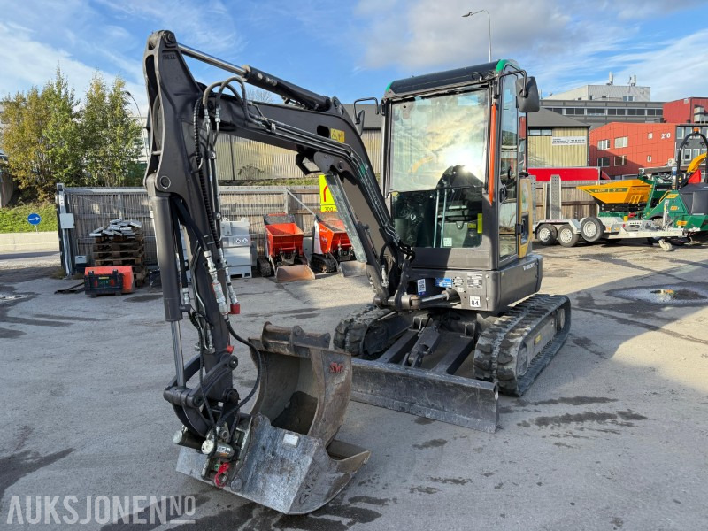 2021 Volvo JECR25D elektrisk minigraver, 2 skuffer, skjær, lav timetall, Steelwrist, LED - Mini excavator: picture 2 2021 Volvo JECR25D elektrisk minigraver, 2 skuffer, skjær, lav timetall, Steelwrist, LED - Mini excavator: picture 2