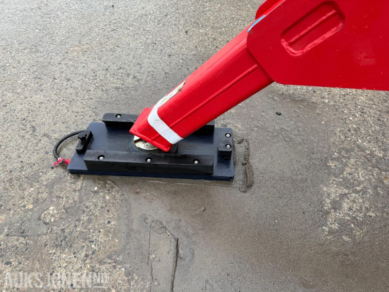 Aerial platform 2022 CMC S23 spiderlift, 23m arb.høyde, automatisk nivellering, merkefrie belter, radiokontroll, Diesel/ 230V: picture 22