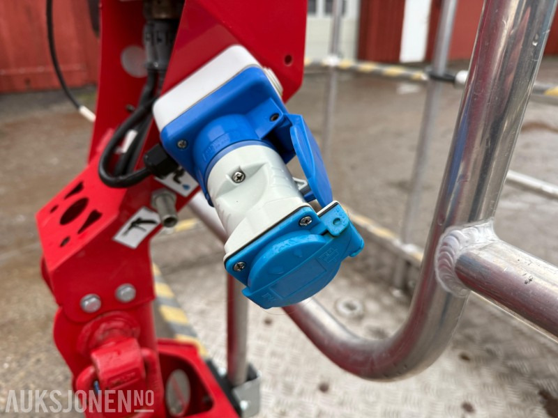 Aerial platform 2022 CMC S23 spiderlift, 23m arb.høyde, automatisk nivellering, merkefrie belter, radiokontroll, Diesel/ 230V: picture 14