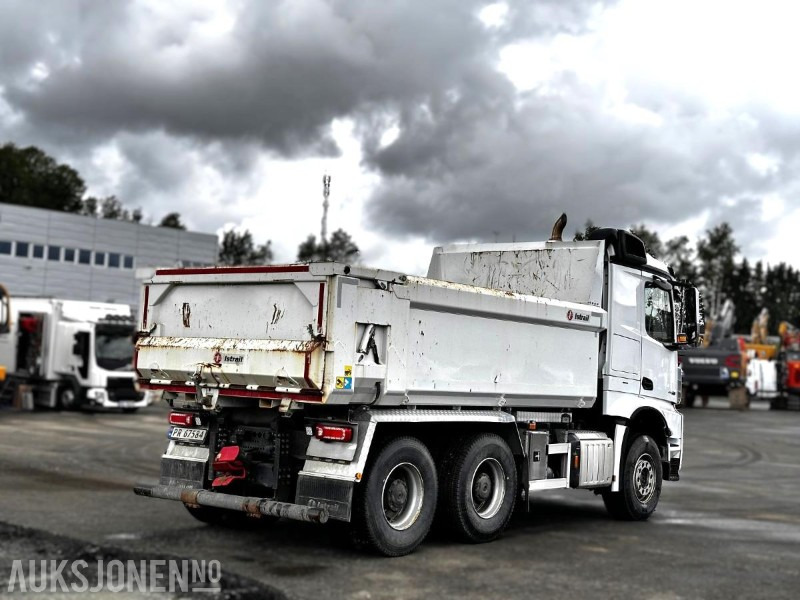 2023 Mercedes-Benz Arocs tippbil m/ Istrail tippkasse – 53 374 km - Tipper: picture 5 2023 Mercedes-Benz Arocs tippbil m/ Istrail tippkasse – 53 374 km - Tipper: picture 5