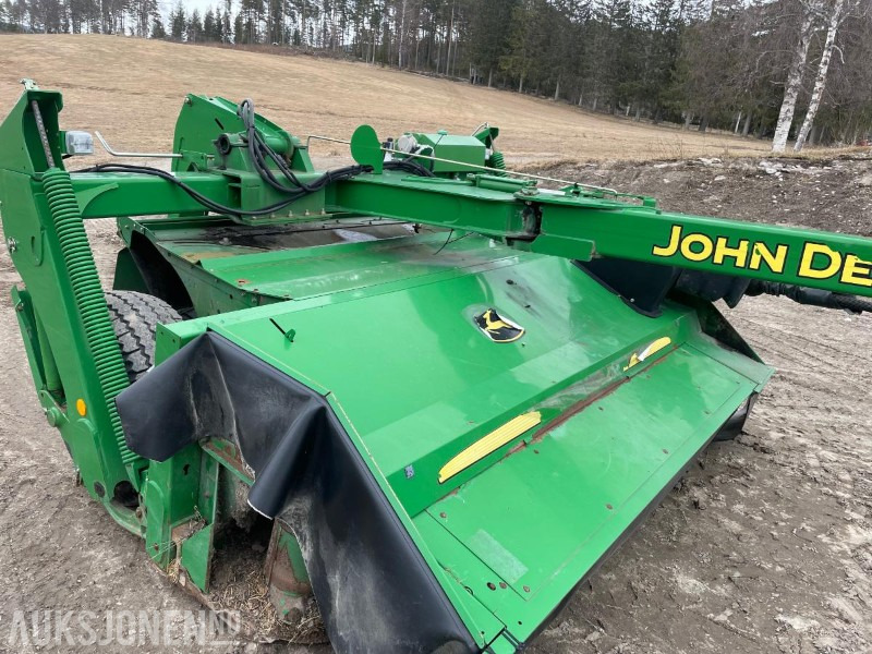2009 John Deere 530 slåmaskin med transportbånd - Agricultural machinery: picture 2 2009 John Deere 530 slåmaskin med transportbånd - Agricultural machinery: picture 2