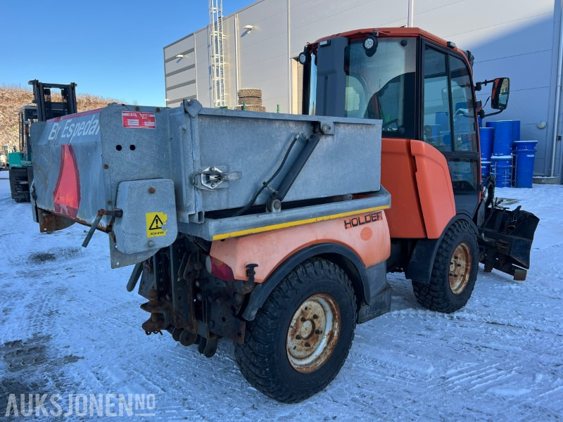 2011 Holder C250 med snøskær og strøkasse (Rep obj) - Agricultural machinery: picture 5 2011 Holder C250 med snøskær og strøkasse (Rep obj) - Agricultural machinery: picture 5