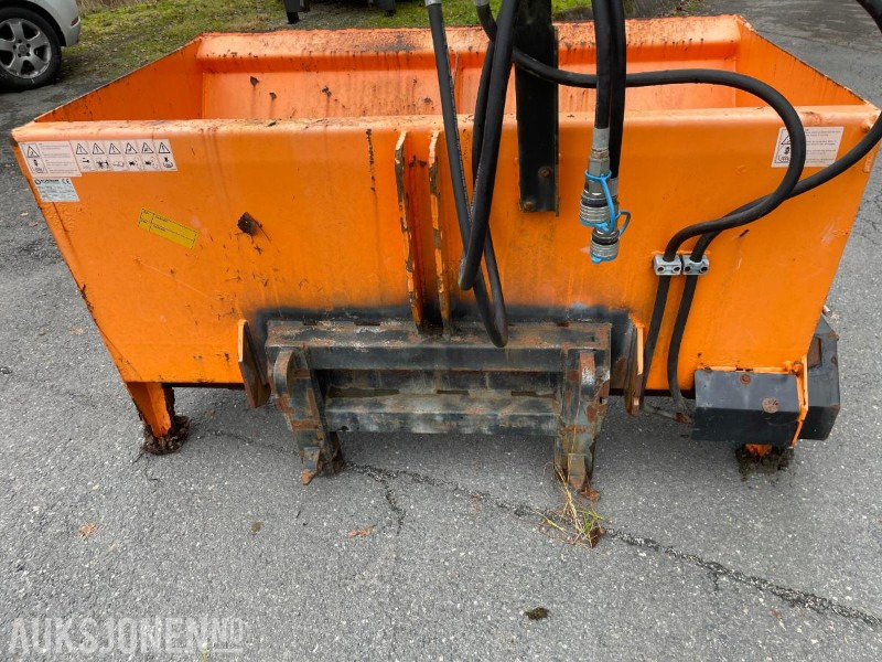 2013 Westbjørn 1700SL Strøkasse med hydraulikk koblinger - Agricultural machinery: picture 3 2013 Westbjørn 1700SL Strøkasse med hydraulikk koblinger - Agricultural machinery: picture 3