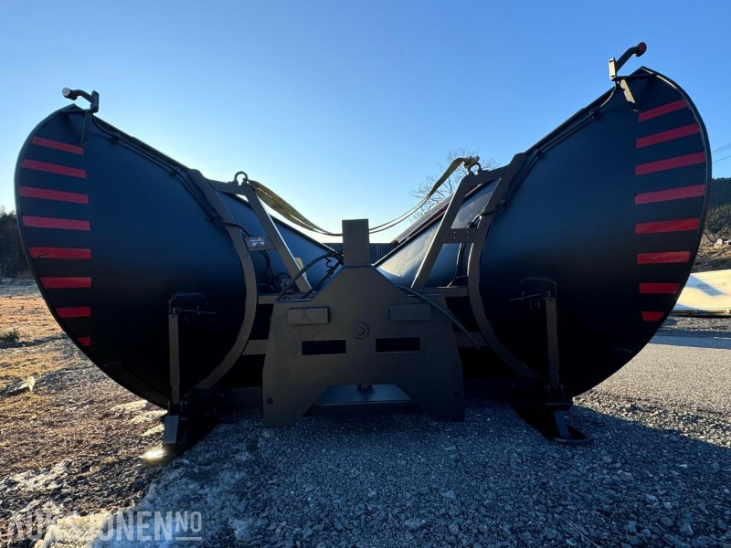 2015 Steinsland SP 2700 - Spissplog med paralellogram - Feste for brøyteplate - Nymalt - Agricultural machinery: picture 5 2015 Steinsland SP 2700 - Spissplog med paralellogram - Feste for brøyteplate - Nymalt - Agricultural machinery: picture 5