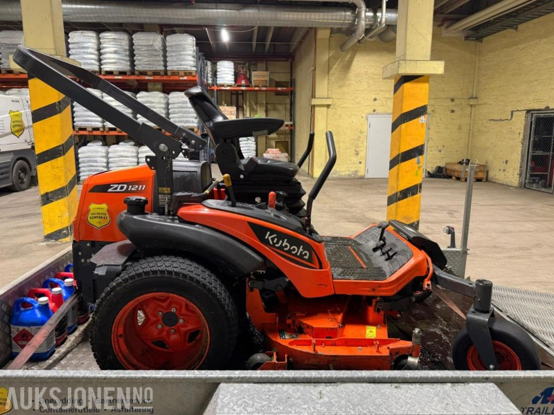 2020 Kubota ZD1211R | Zero-turn dieseldrevet sitteklipper | kun 375 timer! - Agricultural machinery: picture 3 2020 Kubota ZD1211R | Zero-turn dieseldrevet sitteklipper | kun 375 timer! - Agricultural machinery: picture 3