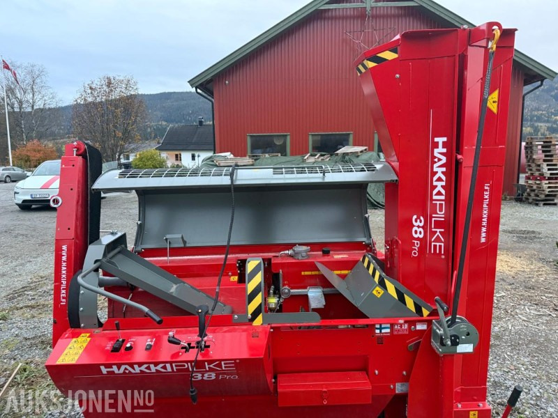 2024 Hakki pilke 38 pro vedmaskin m/flisavsug - Agricultural machinery: picture 1 2024 Hakki pilke 38 pro vedmaskin m/flisavsug - Agricultural machinery: picture 1