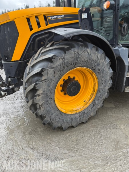 4 stk Michelin Axiobib 600/70R30 traktordekk -stått på fasttrac - Agricultural machinery: picture 1 4 stk Michelin Axiobib 600/70R30 traktordekk -stått på fasttrac - Agricultural machinery: picture 1