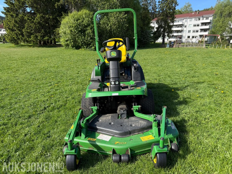 John Deere 1445 sitteklipper, Series 2, 4WD, Tilhengerfeste - Agricultural machinery: picture 2 John Deere 1445 sitteklipper, Series 2, 4WD, Tilhengerfeste - Agricultural machinery: picture 2