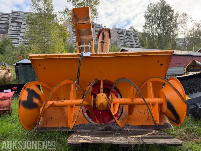 Zaugg snøfreser SF72EL - Agricultural machinery: picture 4 Zaugg snøfreser SF72EL - Agricultural machinery: picture 4