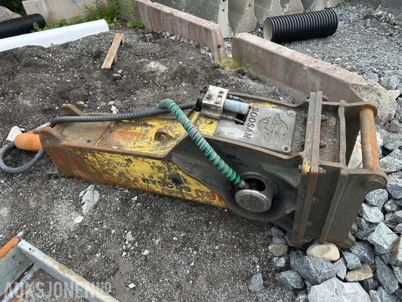 Attachment for Construction machinery 2012 SOSSAN SQ 100TS-P 70 SLAGHAMMER: picture 1