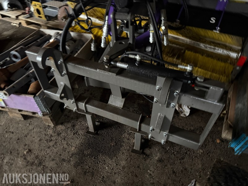 2024 Holms SL200 Kost med styring - Attachment for Construction machinery: picture 4 2024 Holms SL200 Kost med styring - Attachment for Construction machinery: picture 4