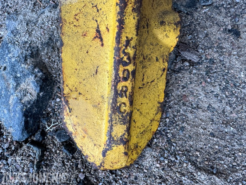 Komatsu Tenner for skuffe - Attachment for Construction machinery: picture 2 Komatsu Tenner for skuffe - Attachment for Construction machinery: picture 2