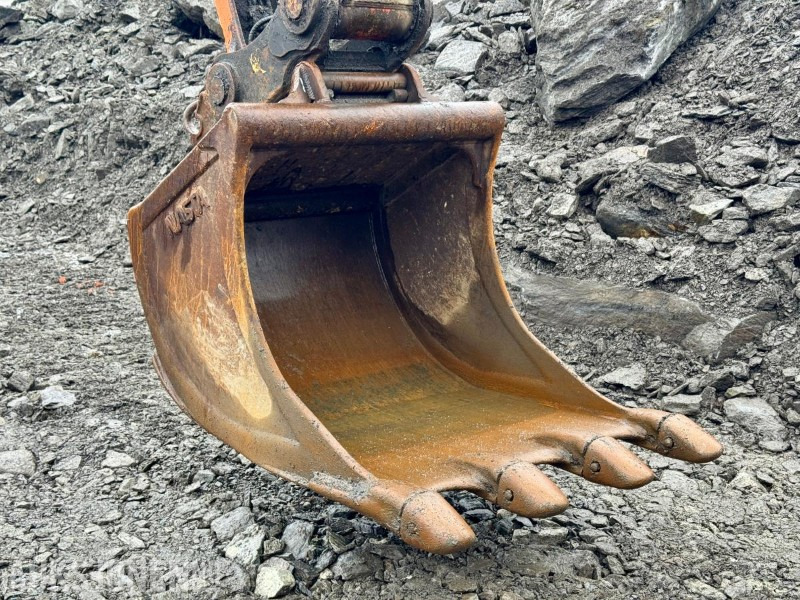 Nasta Tannskuffe S60 – 800 liter - Attachment for Construction machinery: picture 4 Nasta Tannskuffe S60 – 800 liter - Attachment for Construction machinery: picture 4