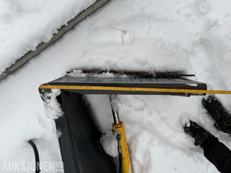 UFO Klappvinge - 340 Max bredde - BM Fester - Attachment for Construction machinery: picture 4 UFO Klappvinge - 340 Max bredde - BM Fester - Attachment for Construction machinery: picture 4