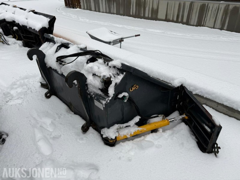 UFO Klappvinge - 340 Max bredde - BM Fester - Attachment for Construction machinery: picture 2 UFO Klappvinge - 340 Max bredde - BM Fester - Attachment for Construction machinery: picture 2