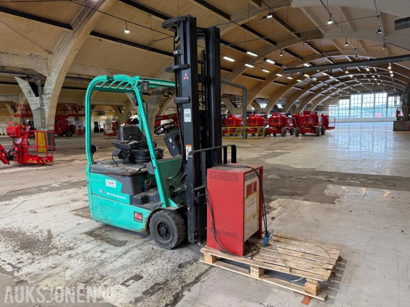 2006 Mitsubishi FB16NT gaffeltruck m/lader. - Material handling equipment: picture 2 2006 Mitsubishi FB16NT gaffeltruck m/lader. - Material handling equipment: picture 2