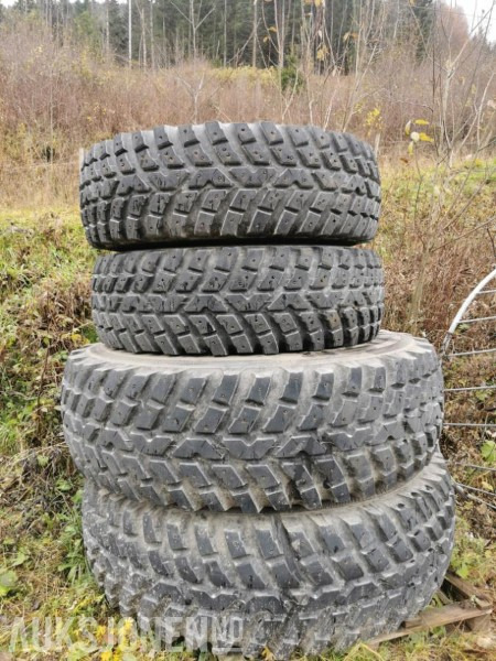 Nokian tri2 vinterhjul på felg - Farm tractor: picture 1 Nokian tri2 vinterhjul på felg - Farm tractor: picture 1