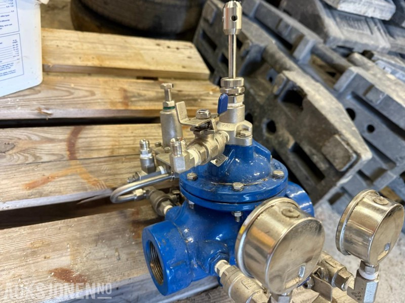 Ny/ubrukt VA del m/flere manometer - Construction equipment: picture 2 Ny/ubrukt VA del m/flere manometer - Construction equipment: picture 2