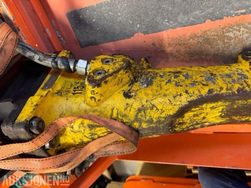 Pigghammer til minigraver Atlas Copco SB 102 / 69 kg / p max 150 bar / feste S30 / 180 modell 2020 - Other machinery: picture 2 Pigghammer til minigraver Atlas Copco SB 102 / 69 kg / p max 150 bar / feste S30 / 180 modell 2020 - Other machinery: picture 2