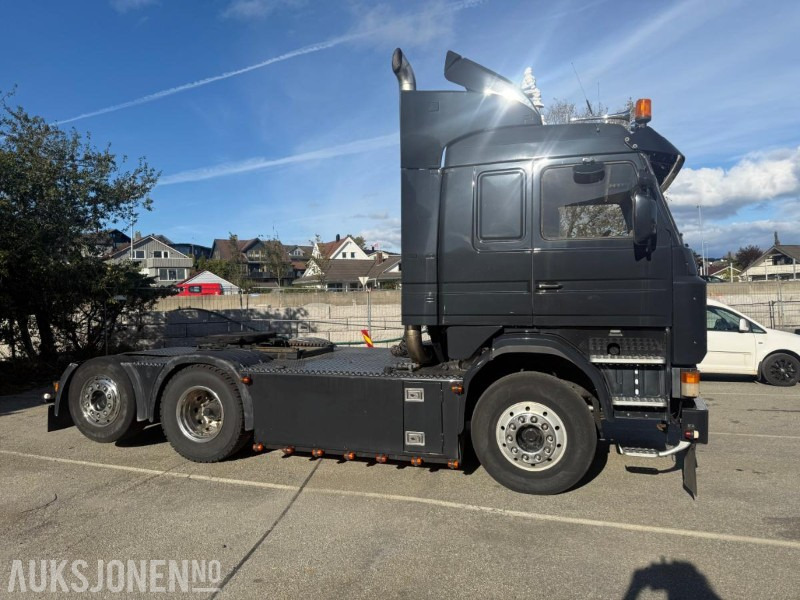 1992 Scania R143ML6X2L - Tractor unit: picture 2 1992 Scania R143ML6X2L - Tractor unit: picture 2