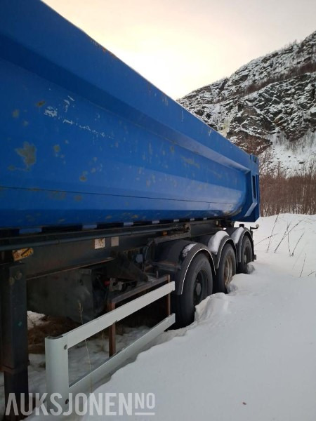 2008 Nor Slep Tippsemi - Høytløftende luke - Trailer: picture 2 2008 Nor Slep Tippsemi - Høytløftende luke - Trailer: picture 2