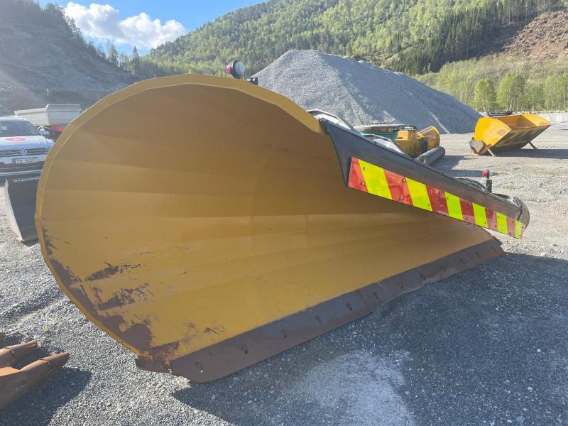 1987 Viking DL 285 B Snøplog / diagonalskjær - Truck: picture 2 1987 Viking DL 285 B Snøplog / diagonalskjær - Truck: picture 2