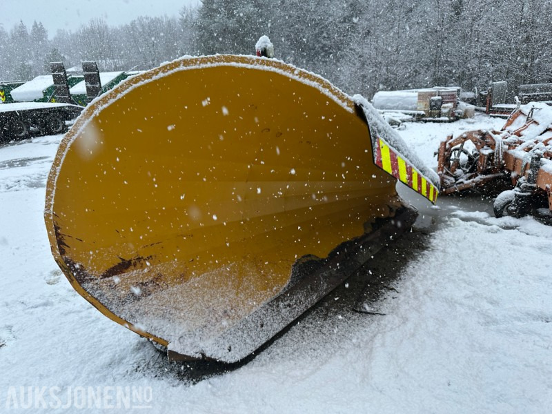 1987 Viking DL 285 B Snøplog / diagonalskjær - Truck: picture 3 1987 Viking DL 285 B Snøplog / diagonalskjær - Truck: picture 3